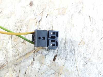 Mercedes Black 4 Pole 2 Wire Connector 03754565285